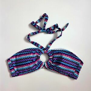 ⭐️SOLD⭐️ Victoria's Secret Multicolor Zigzag Bikini Top